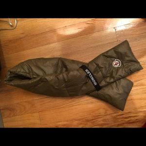 Moncler padded shell Scarf